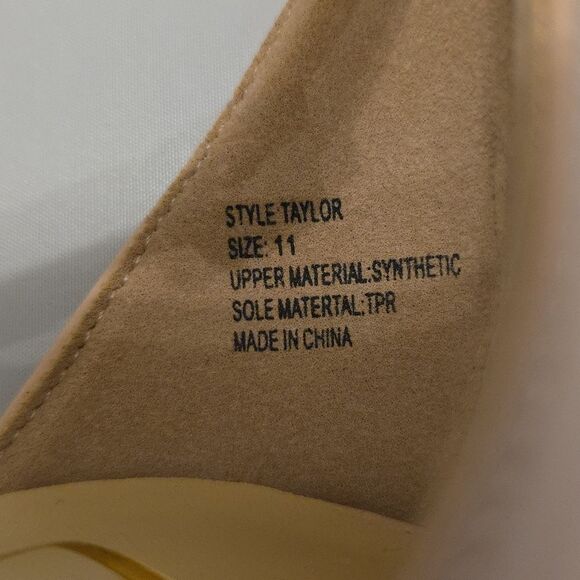 BRAND NEW LULU'S TAYLOR CHUNKY  HEEL  SANDALS - Picture 15 of 16